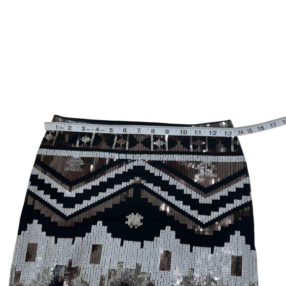 Express Black Mini Skirt With Sequin Aztec Geometric Pattern Womens Size XS - Picture 5 of 7
